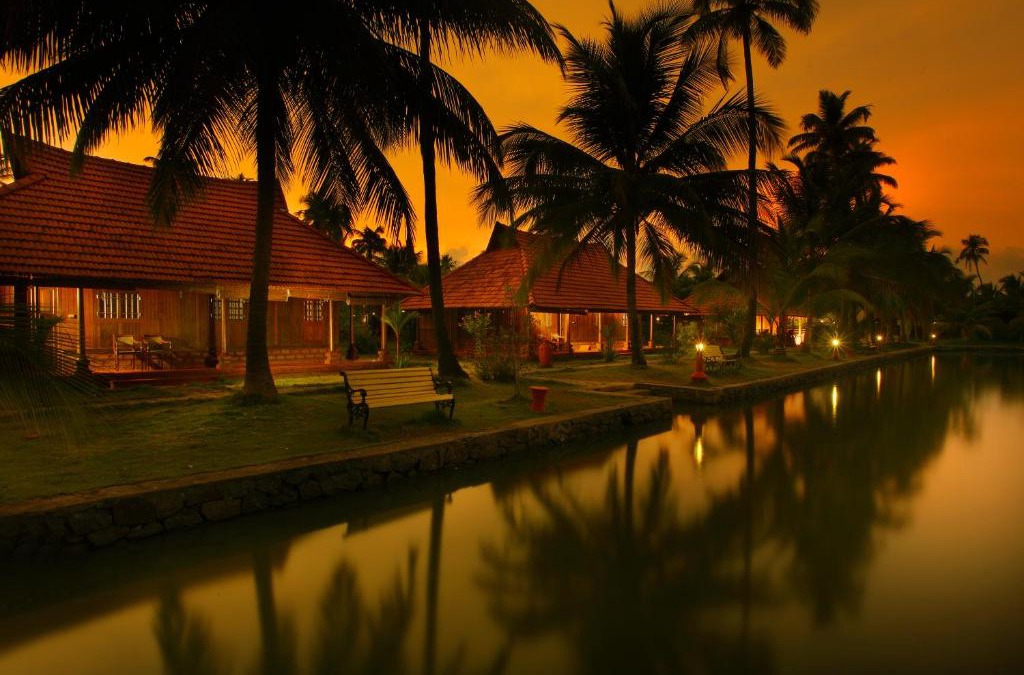 Ezhupunna Resort | Kondai Lip Backwater Heritage Resort
