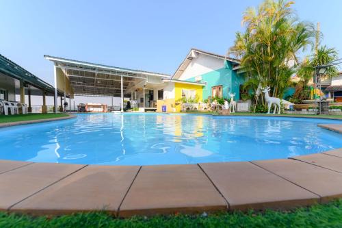 Nong Chaeng Hotel | Kongkhamkoon Hotel