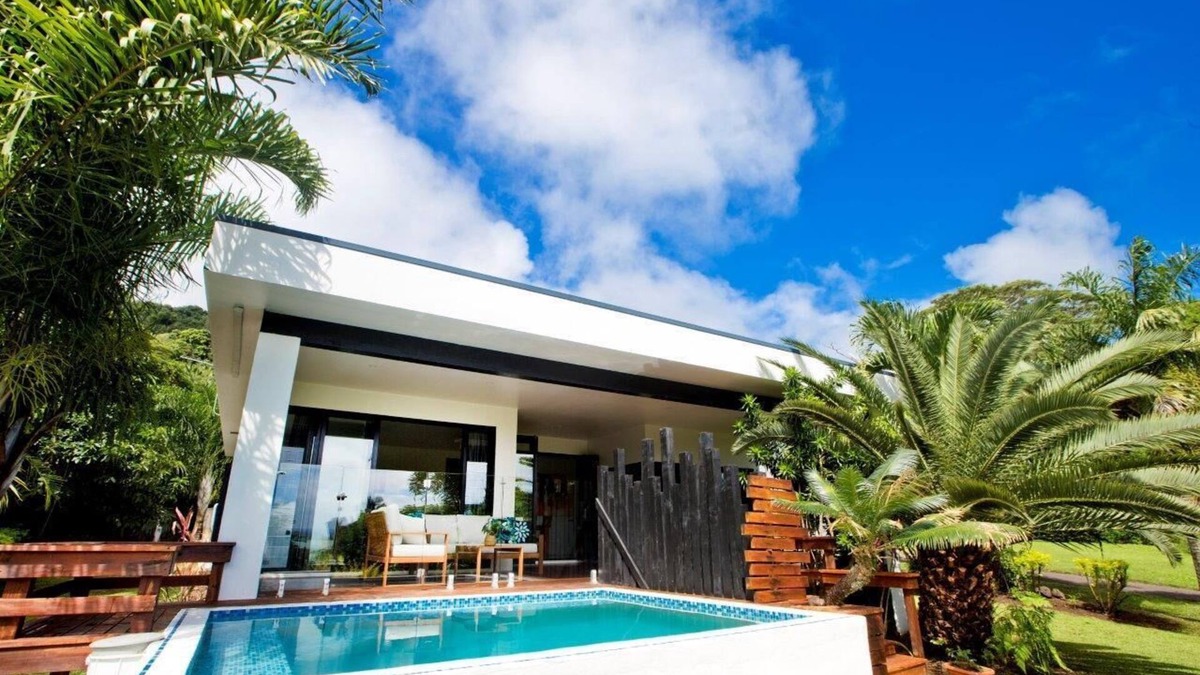 Arorangi Villa | Konoha Family + Unlimited Internet