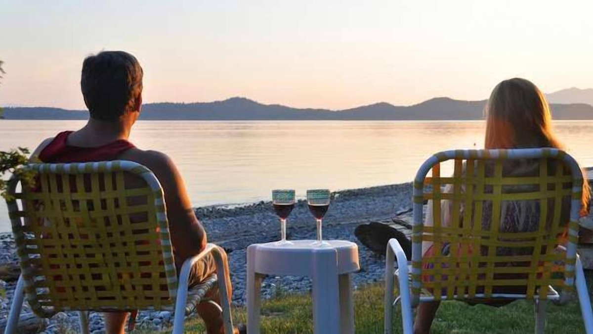 Halfmoon Bay Cottage | Konrad Cottages - Beach Cottage