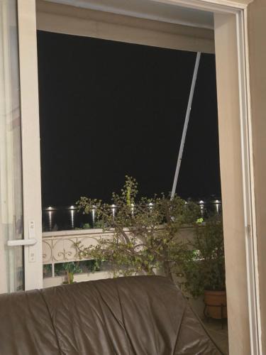 Kalamata Apartment | Kons beach front
