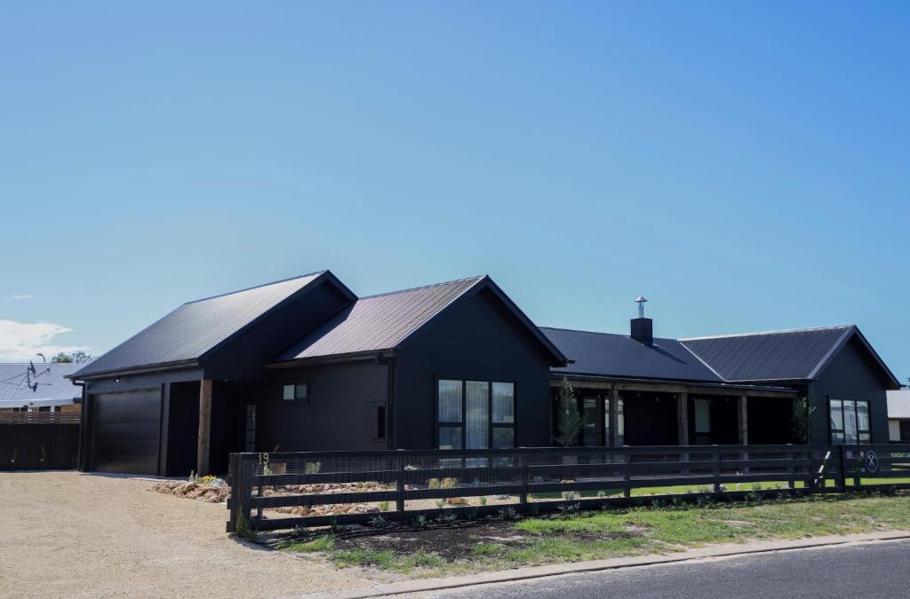 Waterhouse House | Kookaburra Beachhouse - Coastal Farmhouse Retreat