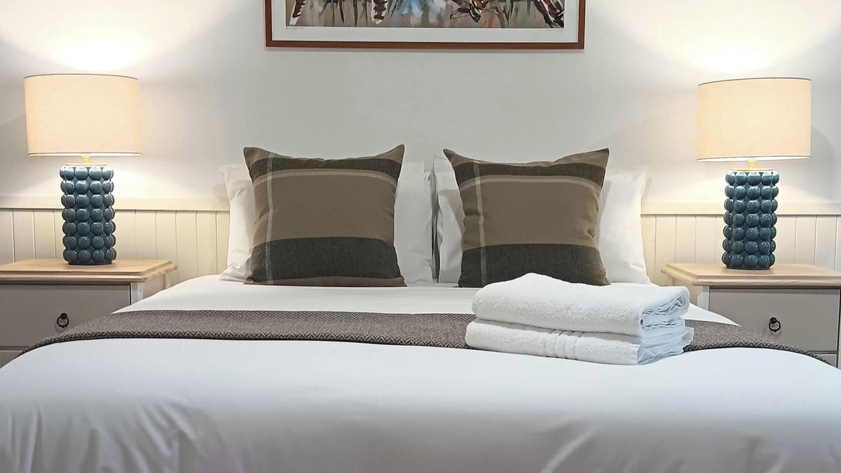 North Tamborine Cottage | Kookaburra Cottage - Tamborine Mountain