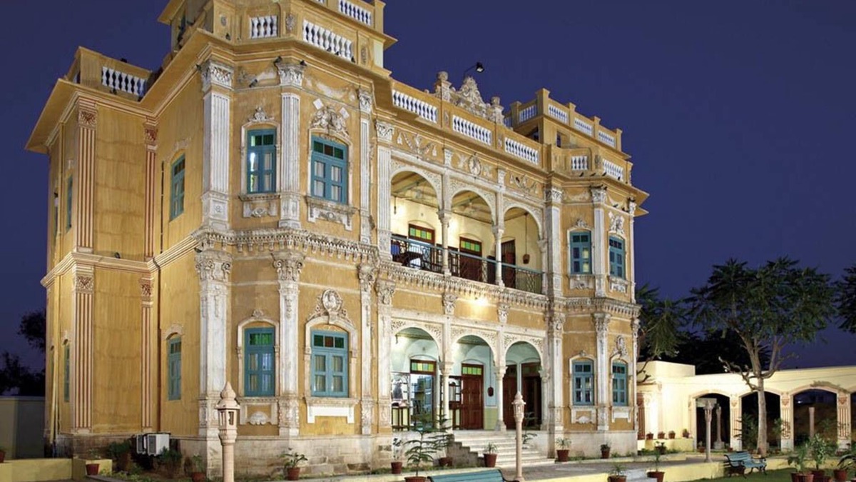 Nawalgarh Hotel | Koolwal Kothi Zinc Journey by The Fern