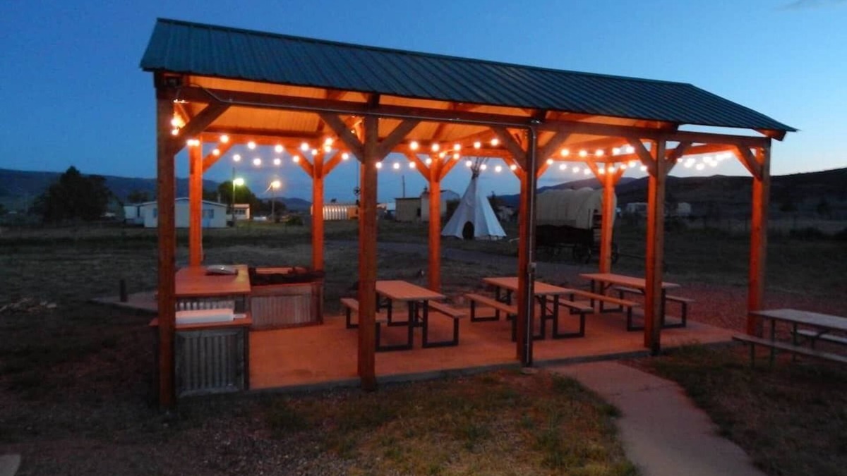 Koosharem House | Koosh Cabins - Capitol Reef NP, Bryce Canyon NP, & Fish Lake