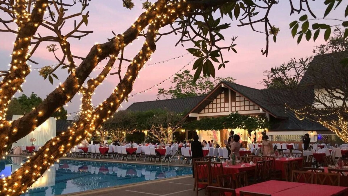 Chok Chai Hotel | Korat Resort Hotel