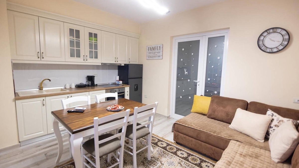 Korce Apartment | Korca Luxyry Apartments New and furnished apartments for rent short & long term