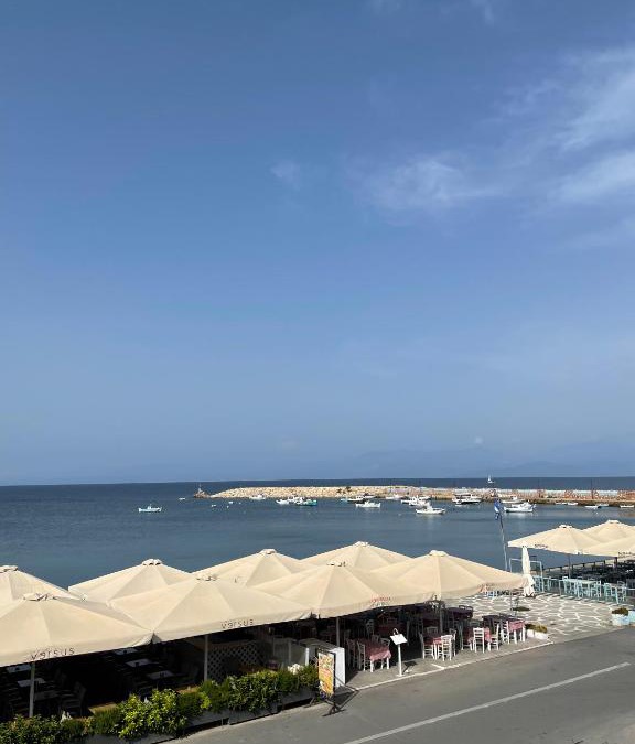 Koroni Apartment | KORONI MARE FRONT HARBOR