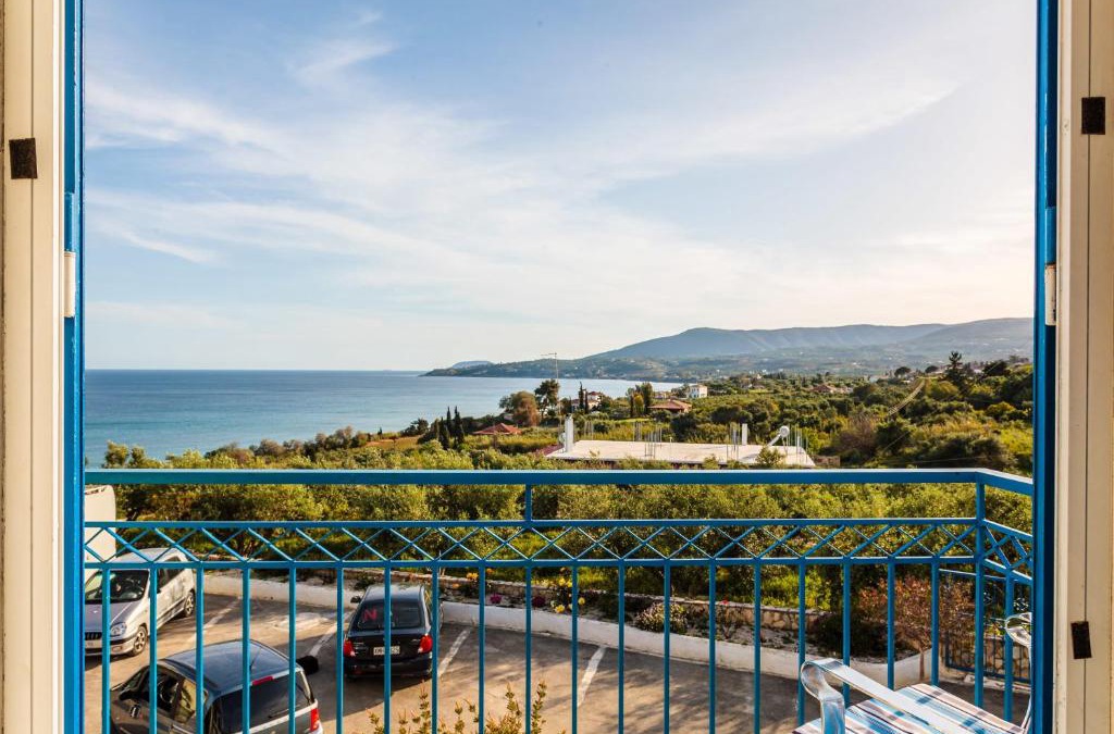 Koroni Apartment | Koroni Seaview Retreats - Summer Escape Lodgings