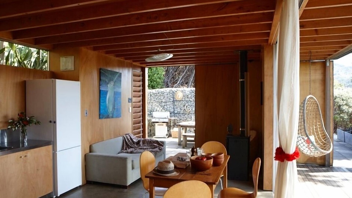 Tryphena Cottage | Koru Bach Medlands Beach Great Barrier Island