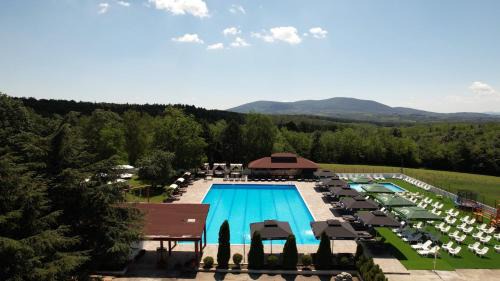 Mladenovac Hotel | Kosmajski Izvor