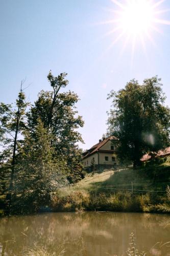 Trinec House | Kousek ráje