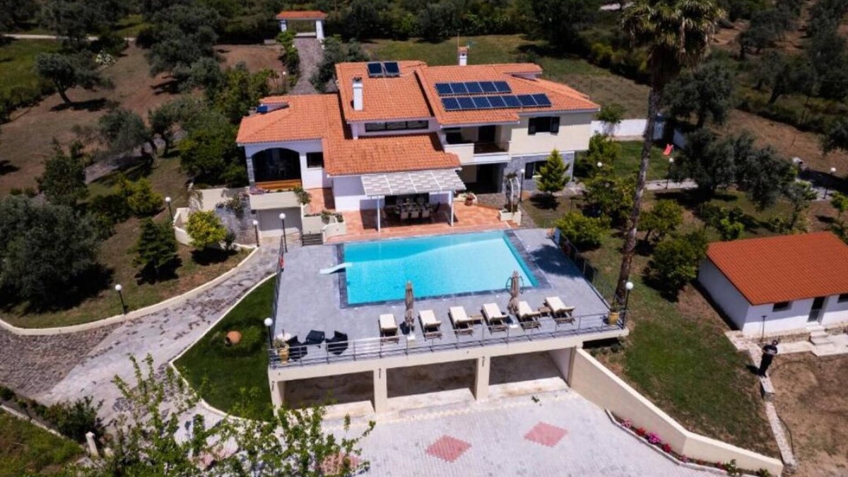 Nerotrivia Villa | Kouvelia Country Home Luxury Villa Rental