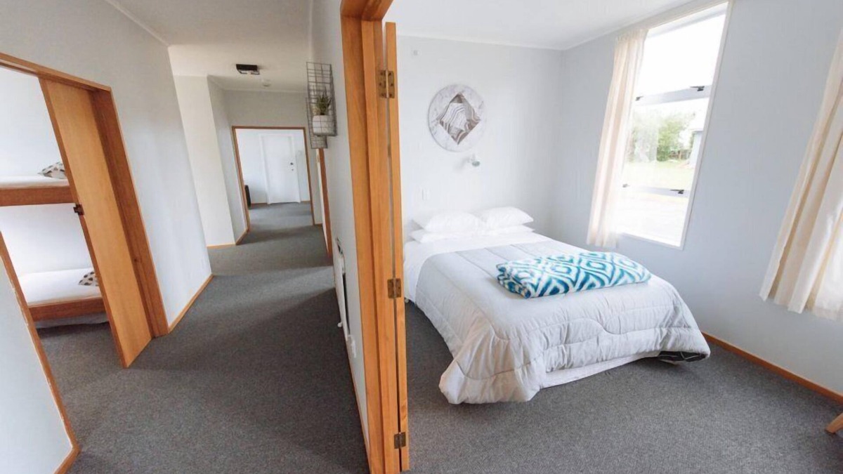 Pounawea Condo | Kowhai Apartment, Pounawea