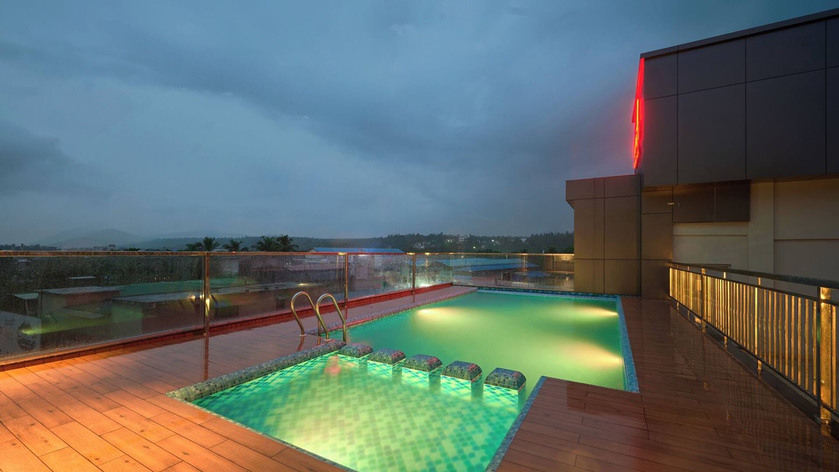 Kondotti Hotel | Kowju Airport Hotel Calicut