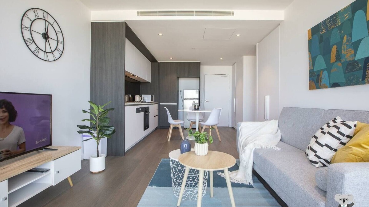 Docklands Apartment | KOZYGURU | Docklands | Luxury Water View Apt | 1 BED | VDO915