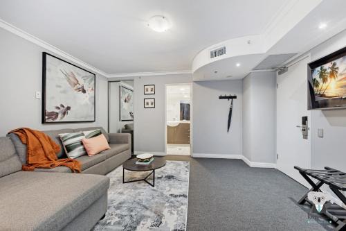 Haymarket Apartment | KozyGuru | Haymarket | Cosy City Abode
