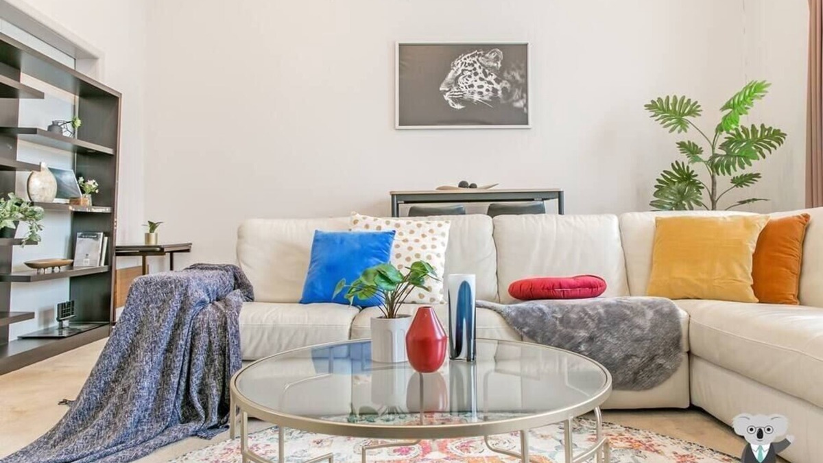 Leichhardt Apartment | KozyGuru | Leichhardt | Cozy 3 Bed Home
