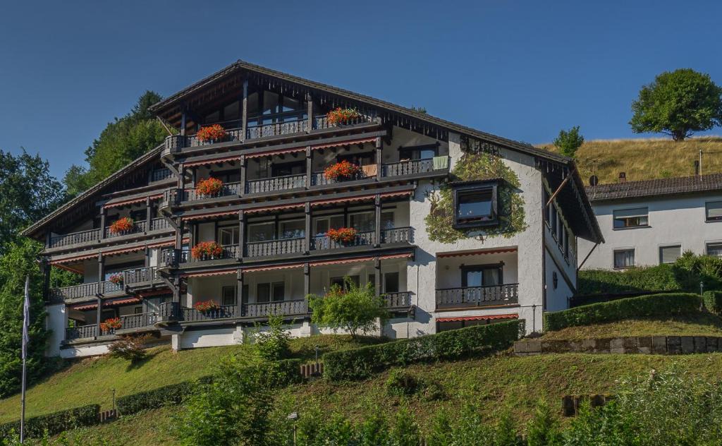 Alpirsbach Hotel | Krähenbad Hotel