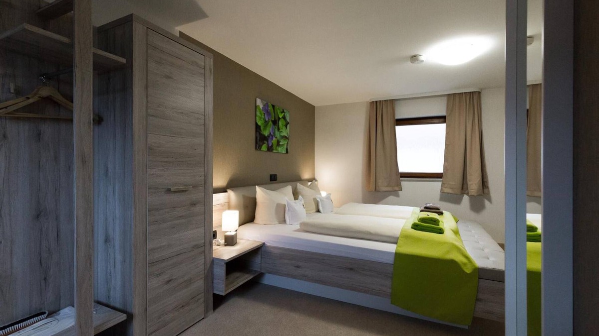 Nohra Hotel | Kräuterhotel Garni zur Klostergrotte