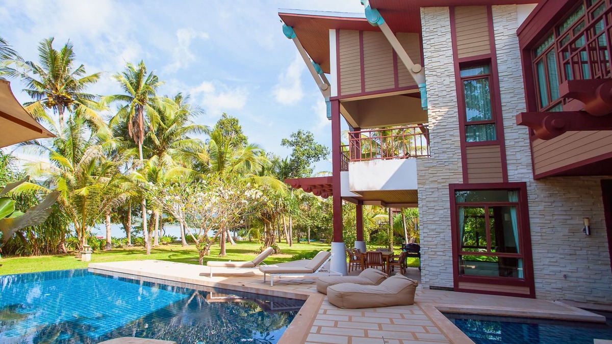 Sai Thai Villa | Krabi Beachfront Amatapura Villa 1