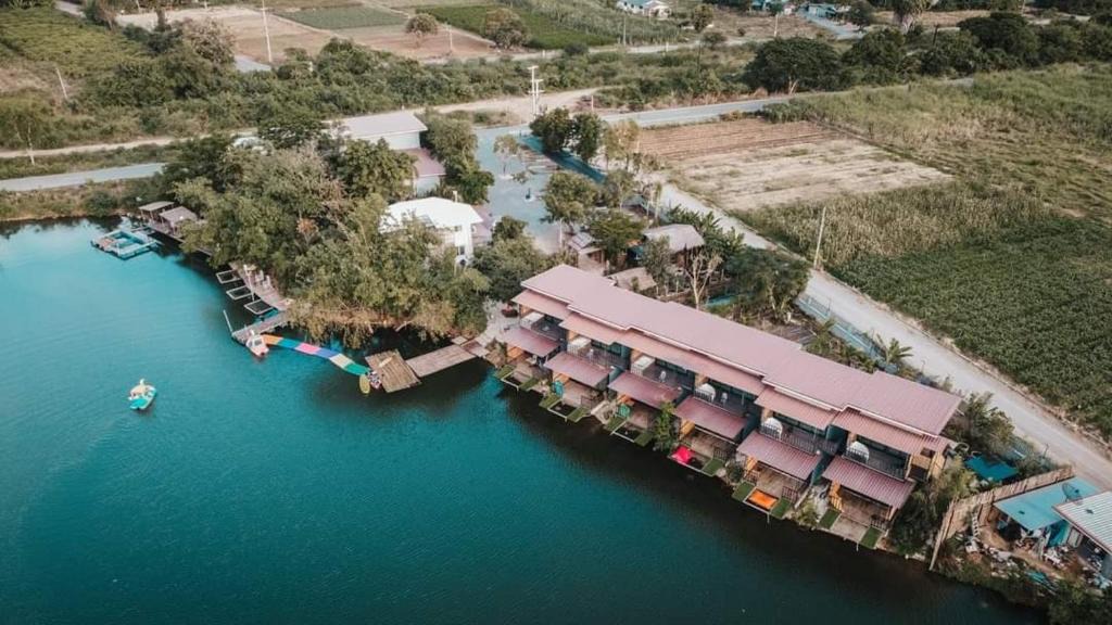 Kamphaeng Saen House | Kram Farmstay