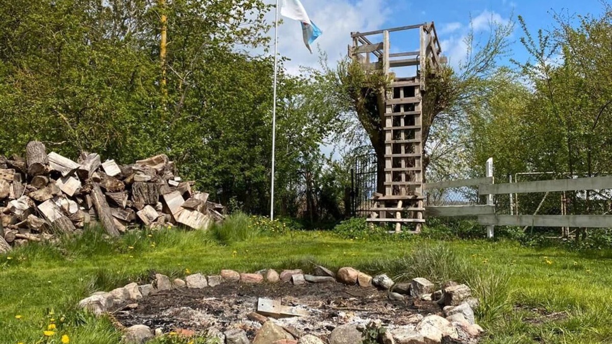 Neu Bartelshagen House | Kranich Blick Ostsee am Darß - Luxus & Natur - UG Bauernhaus + Grundstück