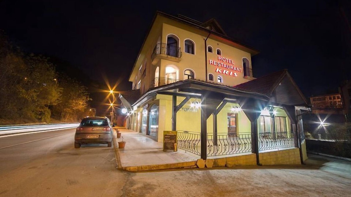 Smolyan Bed & Breakfast | Kris Hotel
