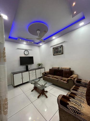 Amritsar Apartment | Krishna Niwas HL-177