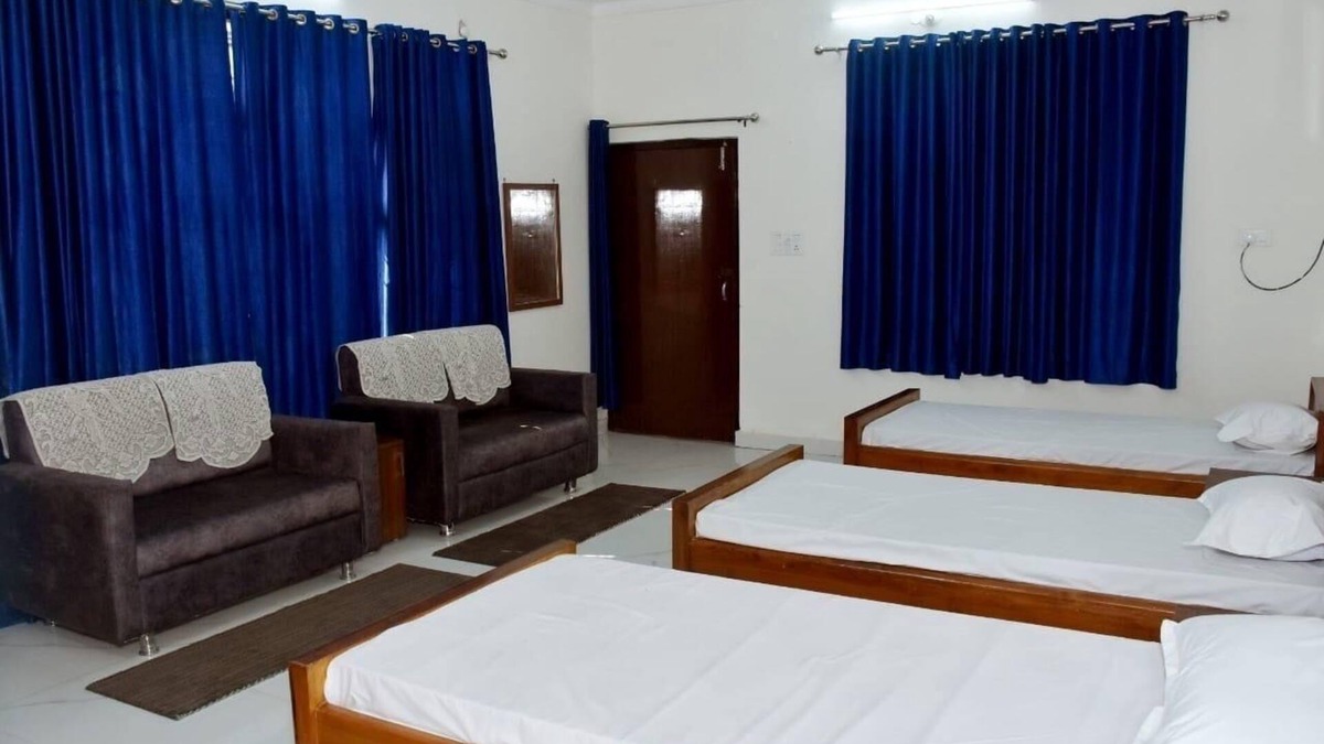 Gwalior House | Krishnam Guest House