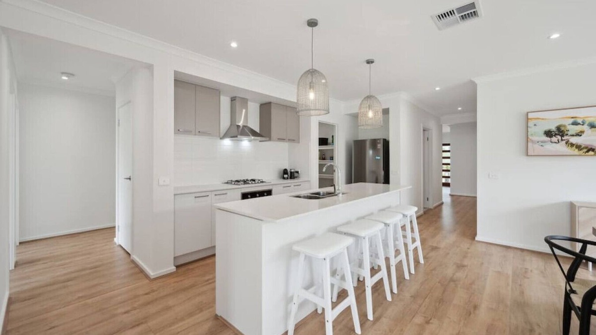 Nuriootpa House | Kroemer House in the heart of the Barossa