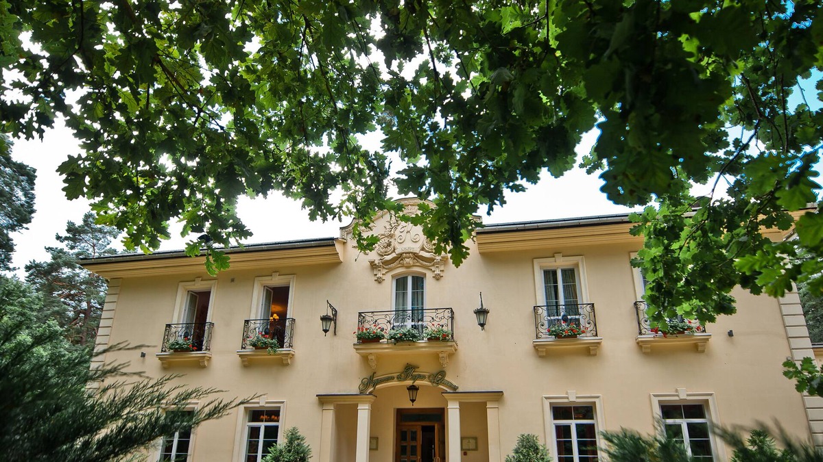 Grodna Hotel | Kronon Park Hotel