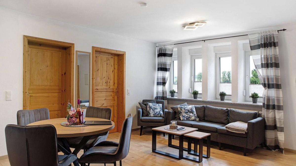 Edertal Apartment | Krummel vacation apartment with private terrace and WLAN