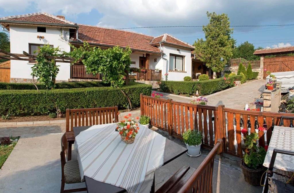 Letnitsa House | krushunska panorama