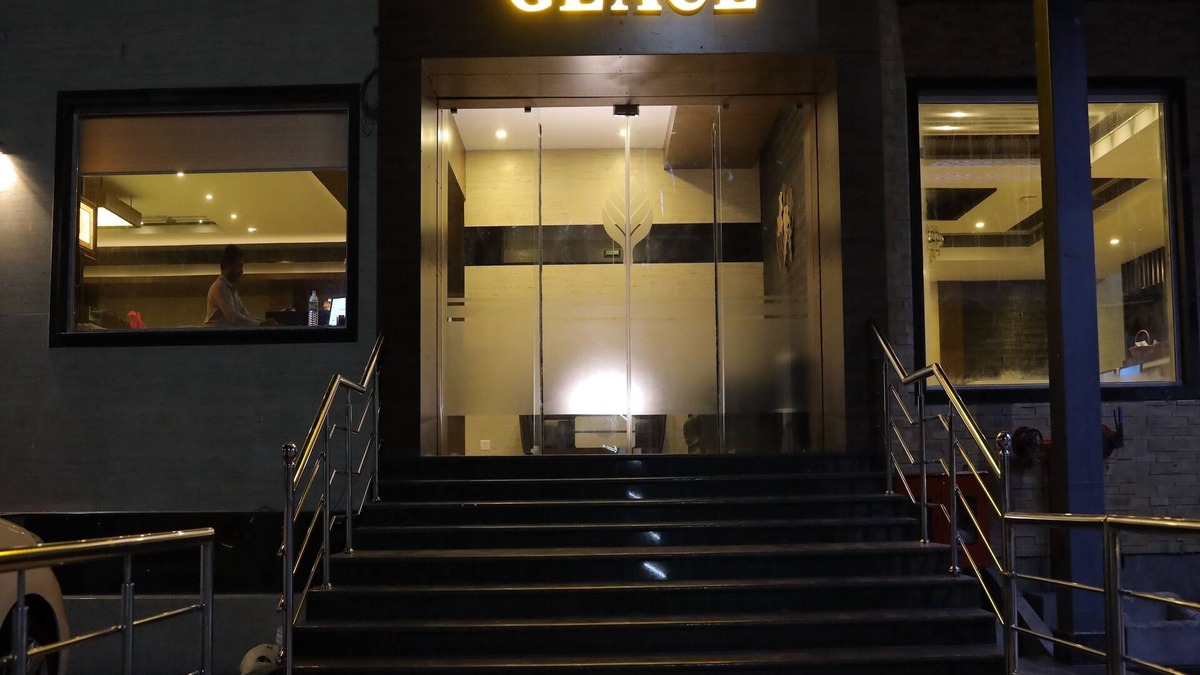 Tiruchengode Hotel | KRV Meridian