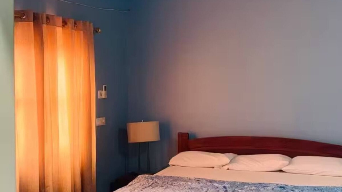 Accra Cabin | Kshoes lodge (Executive Room)