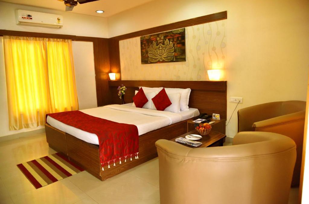 Kamalapur Hotel | KSTDC Hotel Mayura Bhuvaneshwari Kamalapur