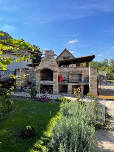 Feketic House | Kuća na selu “ANNA”