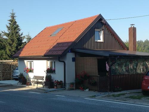 Crni Lug Apartment | Kuća za odmor "Jasna" (Holiday home "Jasna")