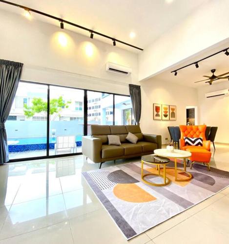 Kuala Selangor House | Kuala Selangor Modern Homestay with Pool 20pax