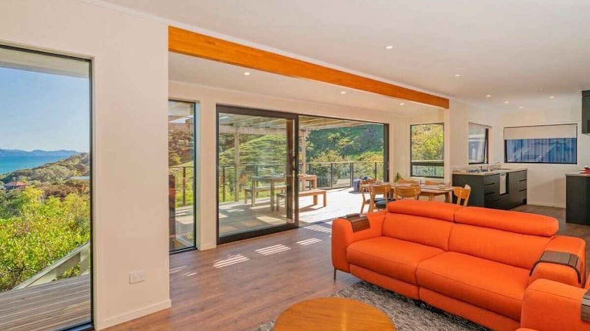 Kuaotunu House | Kuaotunu Escape - Privacy + Views + Luke's Kitchen, Cafe & Beach