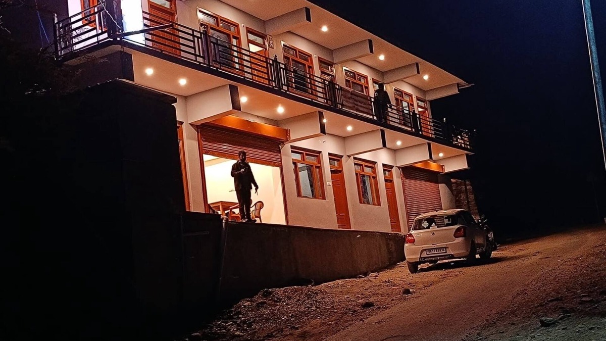Gobind Dham House | Kuari Pass Inn