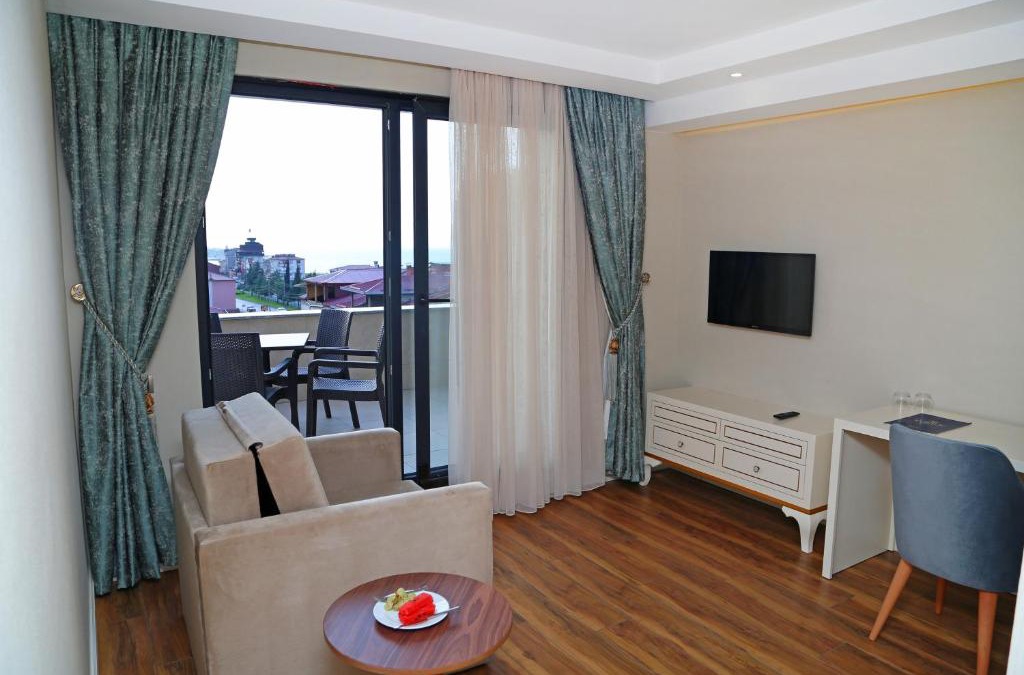 Gulyalı Hotel | Kubaliç Hotel