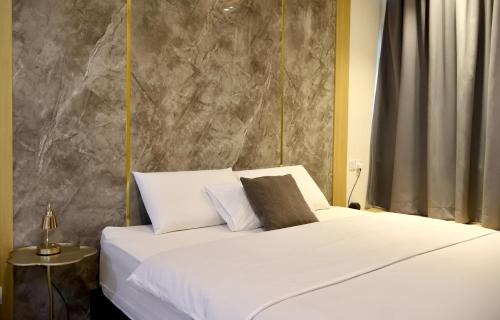 Kuching Apartment | Kuching City Centre Smart Home Luxury Resort Condo