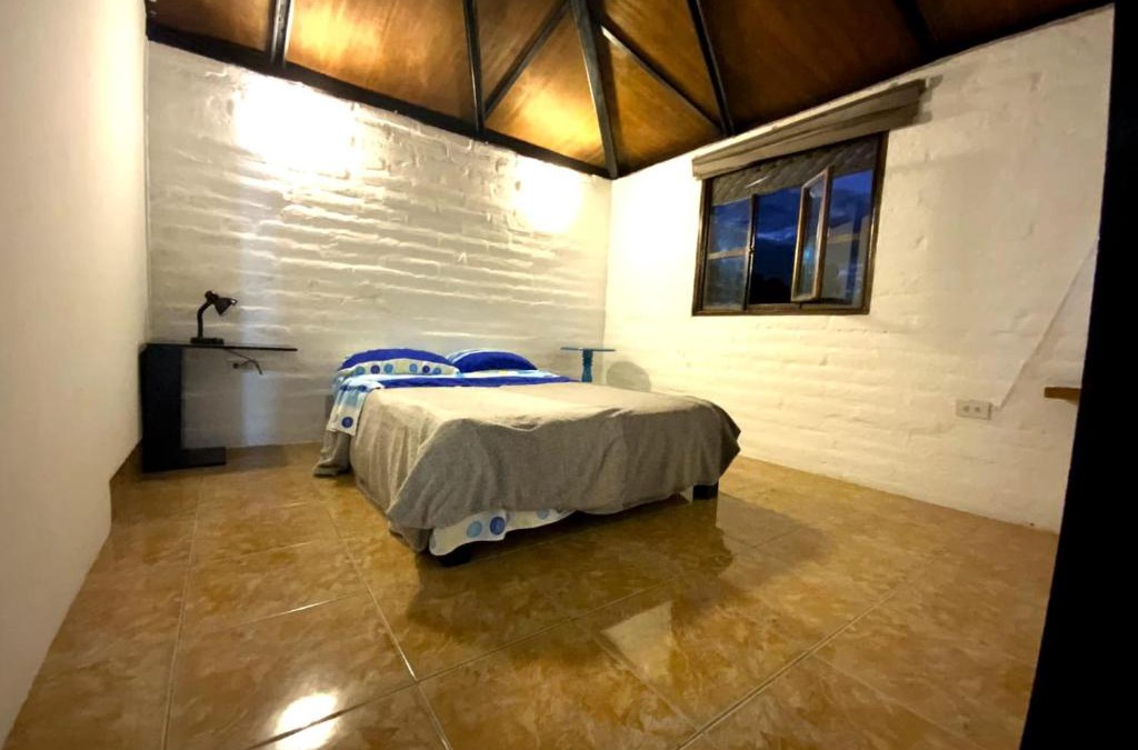 Sangolqui House | KUFA House
