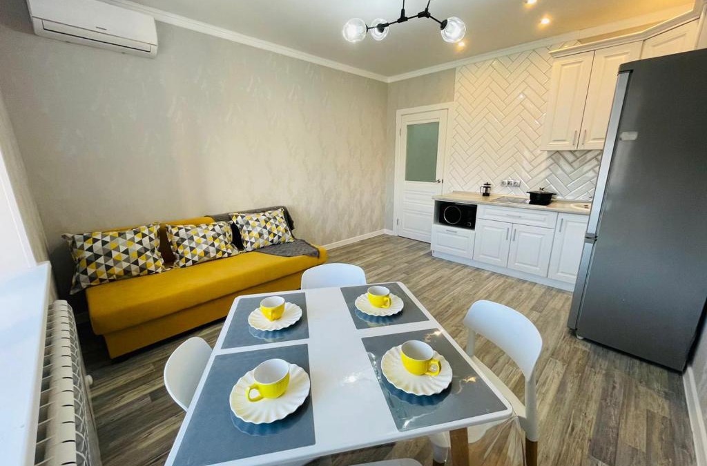 Uralsk Apartment | Kunaeva 52/2