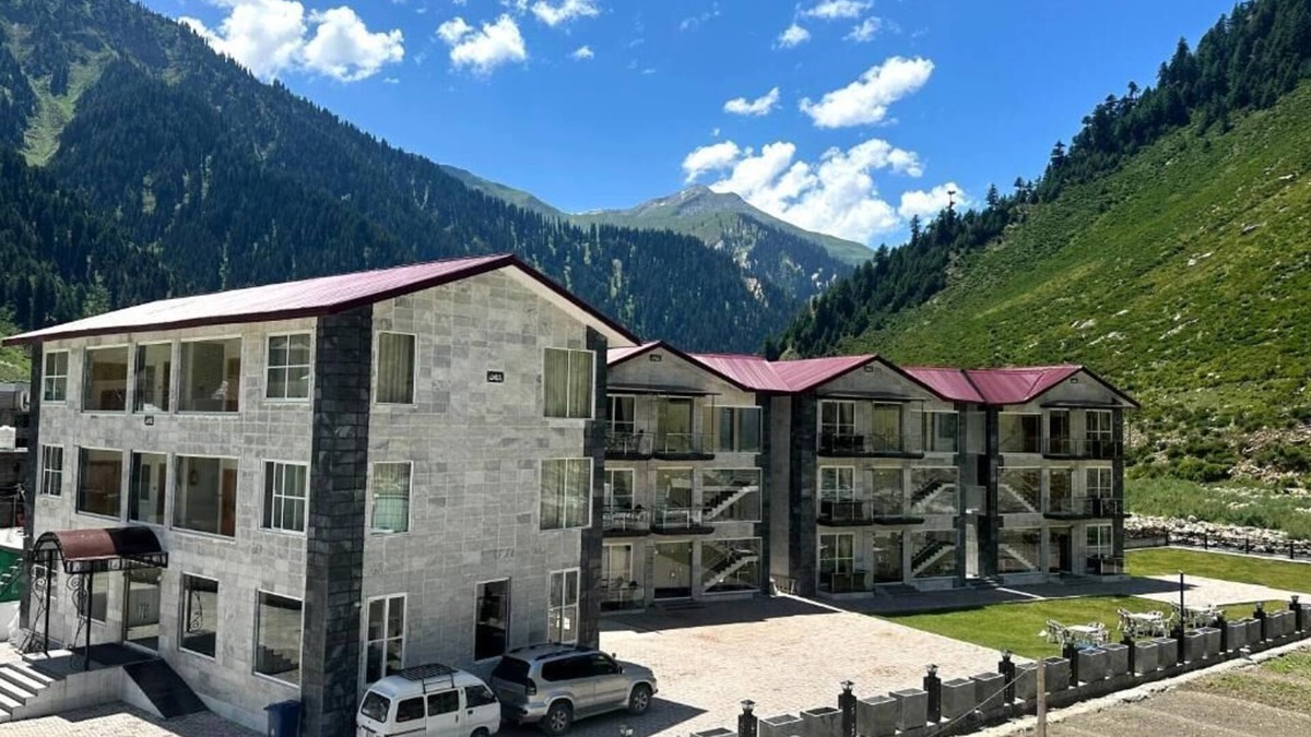 Balakot Hotel | Kunhar Resort