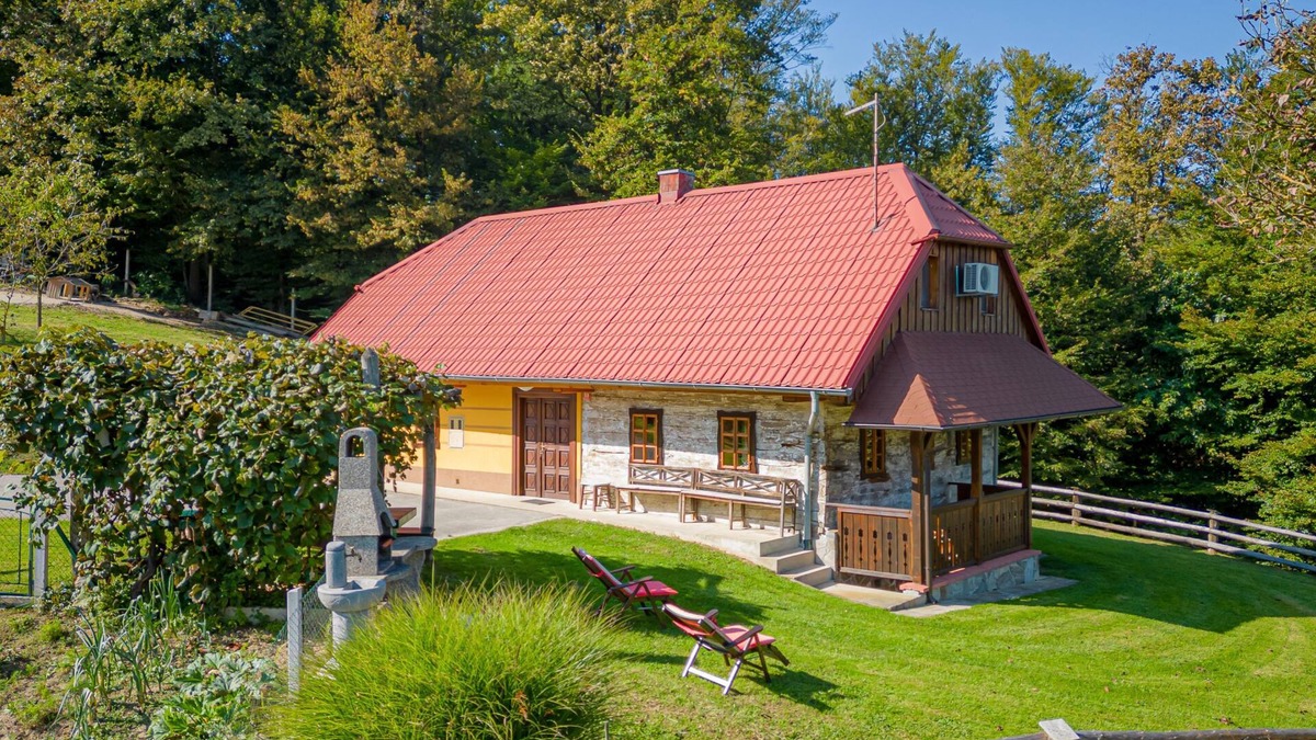 Rogatec House | Kunstek Farmhouse With Sauna, Rogatec, Slovenia