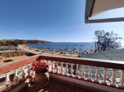 Copacabana House | Kusi