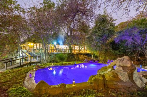 Thorny Bush Game Reserve Cabin | Kusudalweni Safari Lodge and Spa